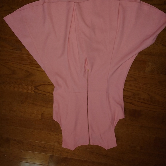 pink dress - Picture 6 of 7